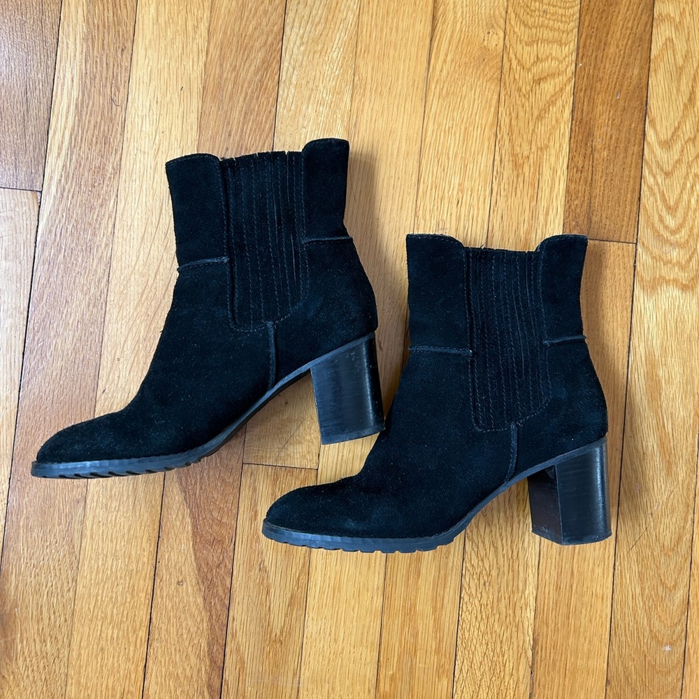 Joan & David Circa JADINE Suede Ankle Boots Black Size 7 1/2